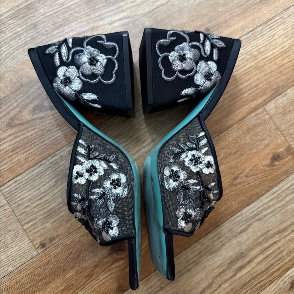 Betsey Johnson Roo Black slip on heel floral embroidered square